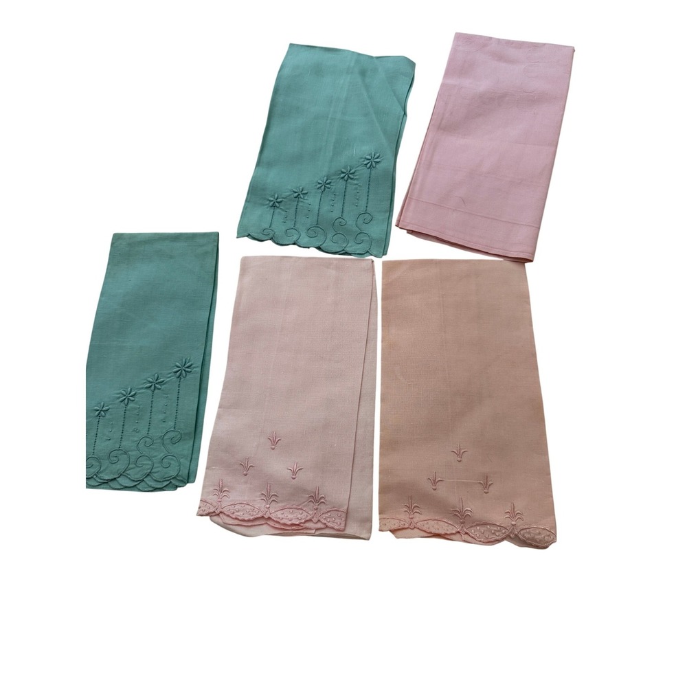 Vintage Linen Napkin 4pc Lot Pastel Embroidered Floral & Bonus pink tea towel